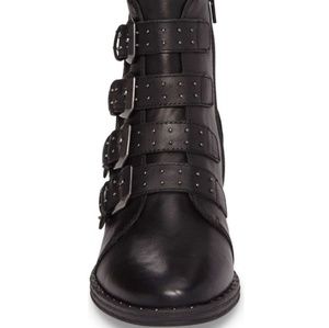 Steve Madden Pursue Buckle Boot